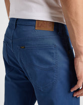 Męskie Spodnie Jeansowe Lee Daren Zip Fly New Drama Blue 112360202 L707016436